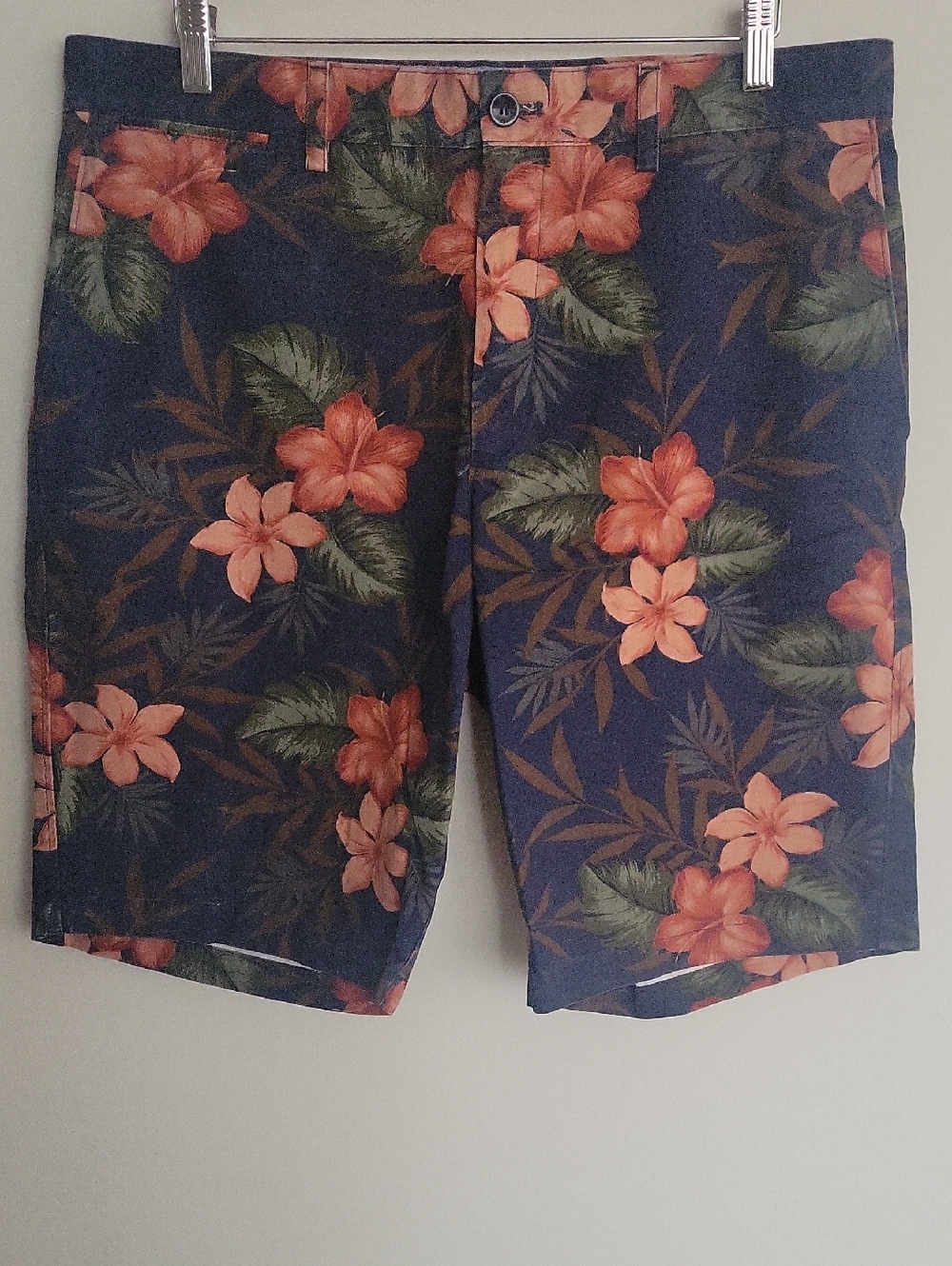 Banana Republic Shorts Men's Navy Blue Original Hawaiian Floral Tropical Print